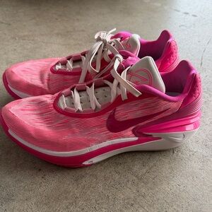 Nike Women's Vibrant Pink Athletic Shoes